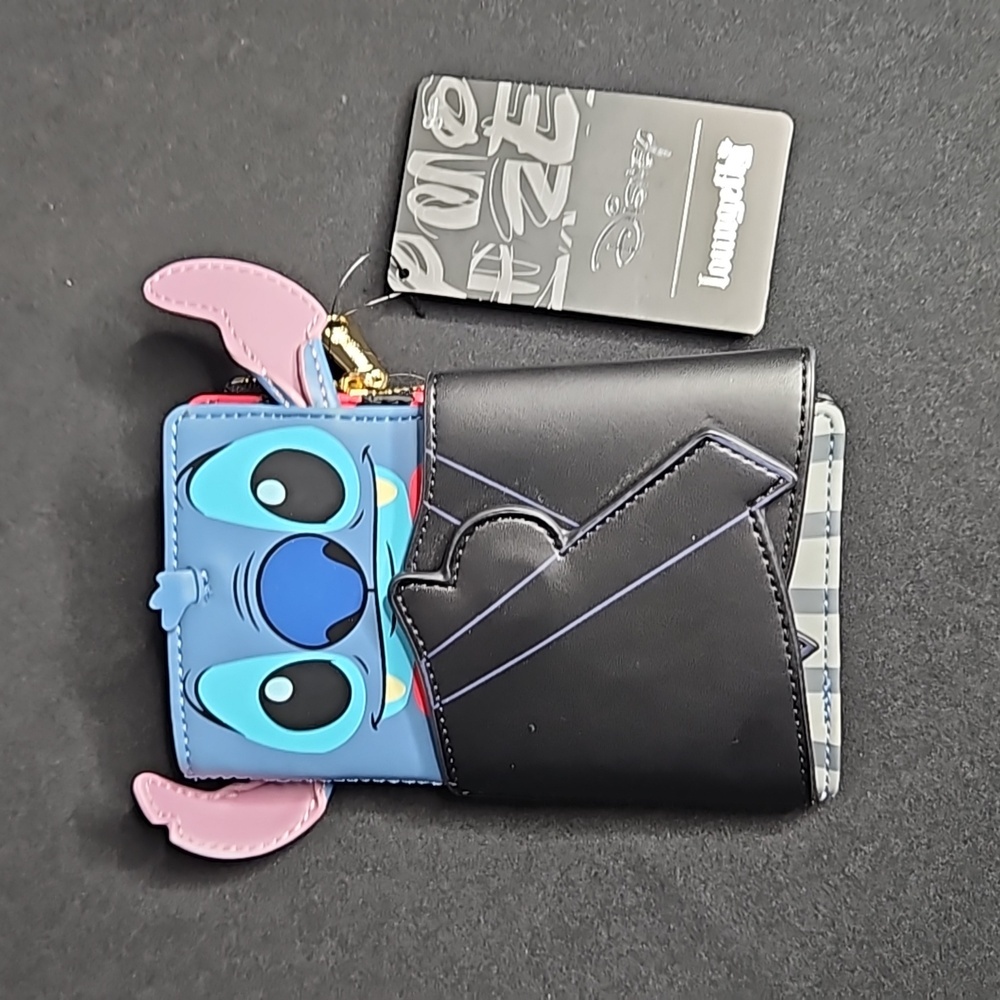 LOUNGEFKY DISNEY VAMPIRE STITCH BOWTIE WALLET NWT